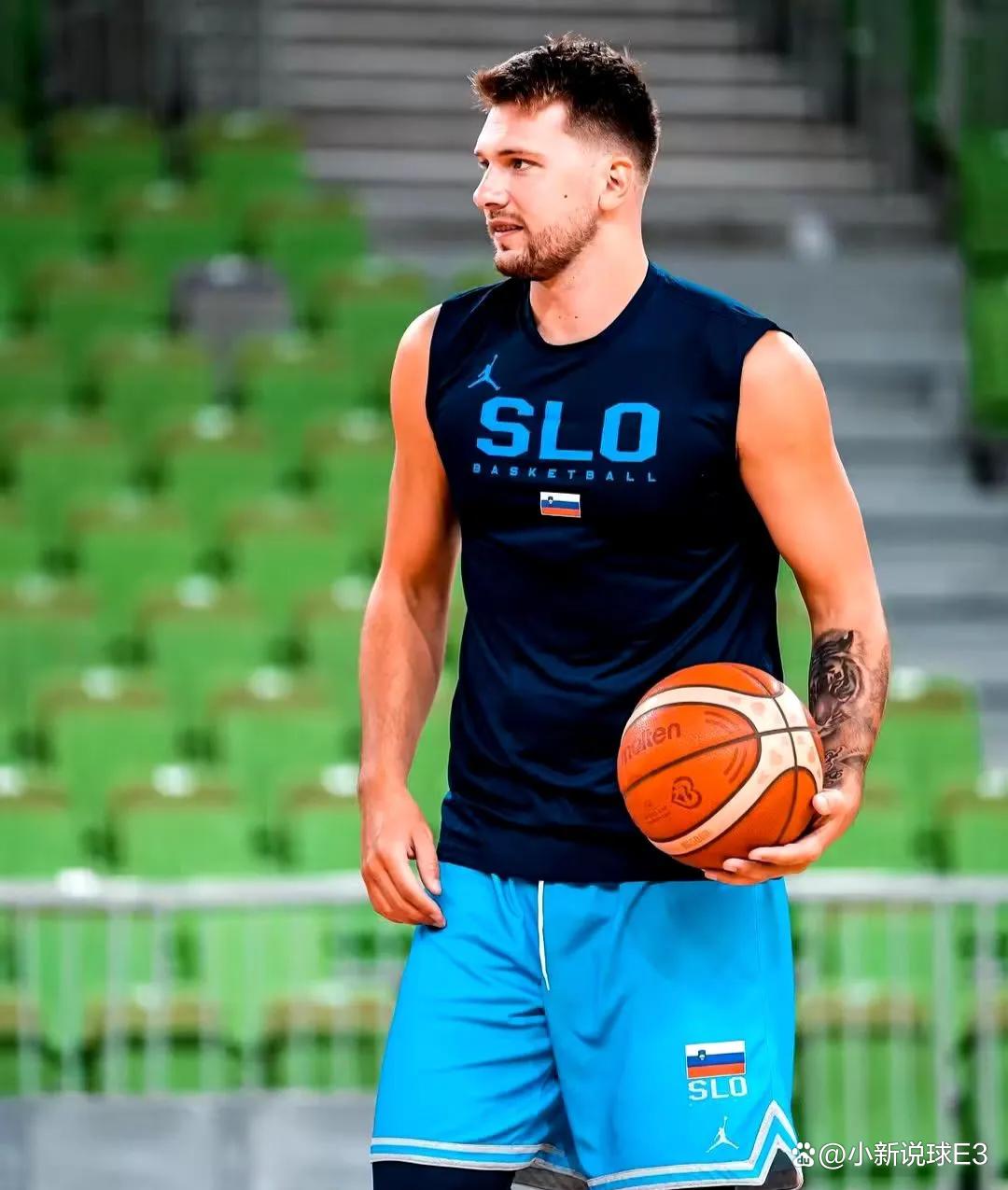 东契奇连续十二场比赛得分超过连败，SKT挑战极限！的简单介绍